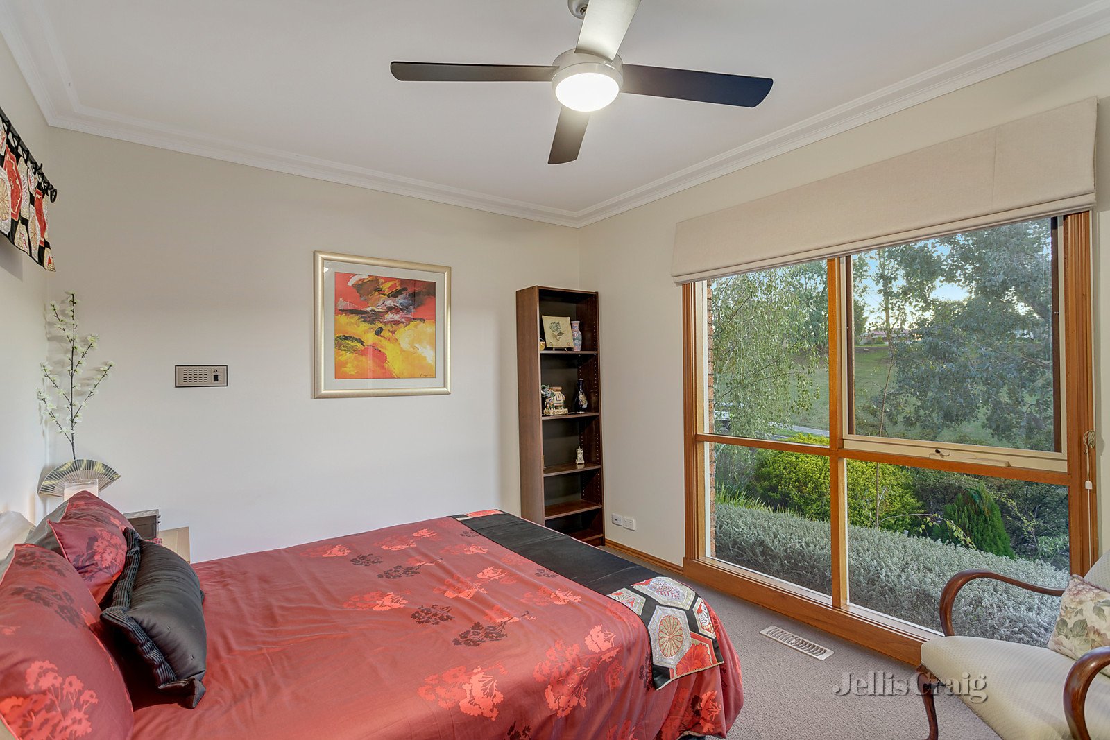 389 Serpells Road, Doncaster East image 7