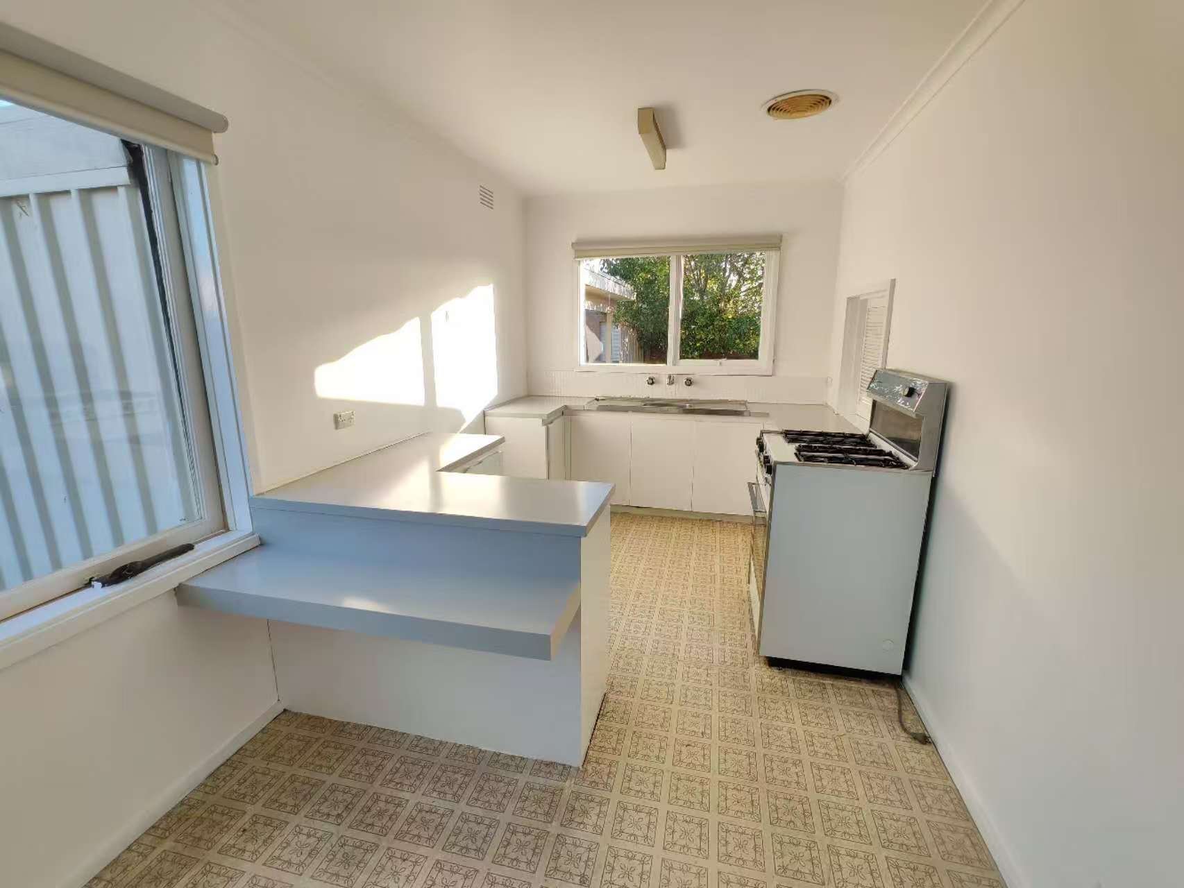 38A Cameron Parade, Bundoora image 4
