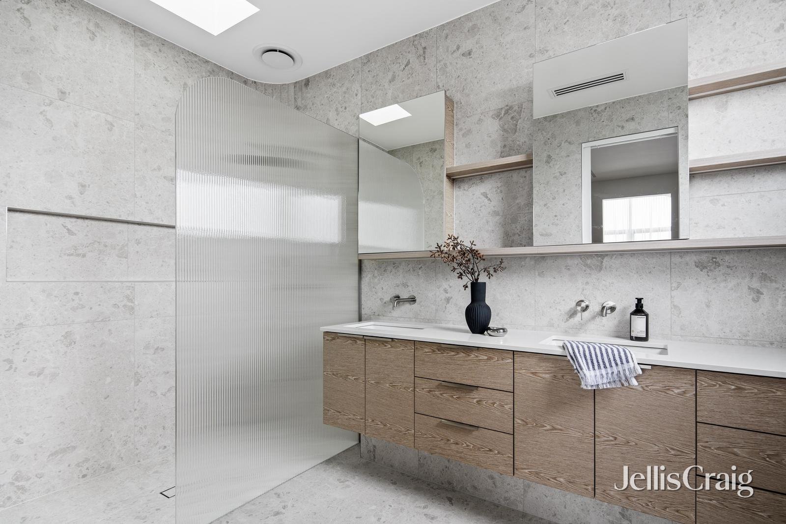 38a Carrington Road, Reservoir image 13