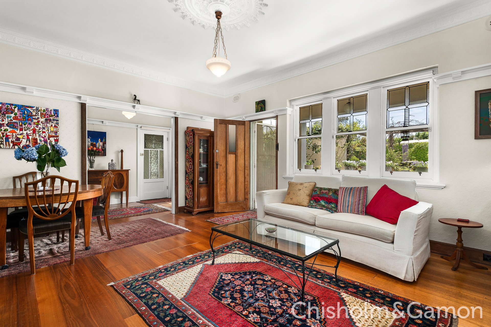 3/8a Dickens Street, Elwood image 1
