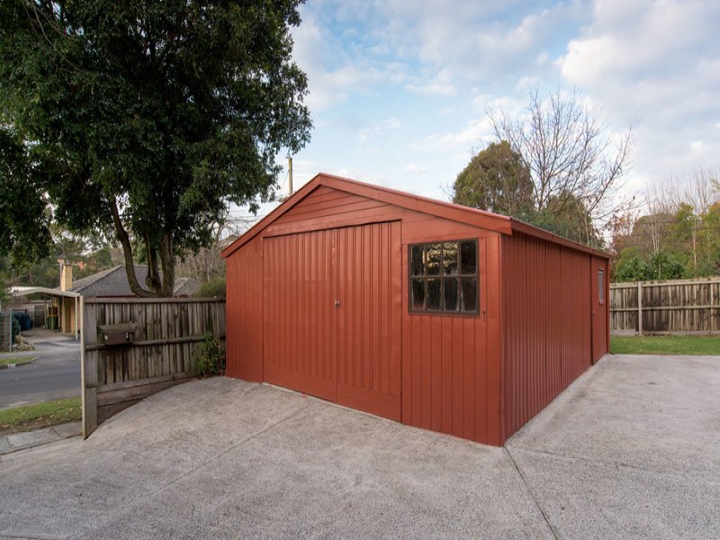 38A Dryden Concourse, Mooroolbark image 13