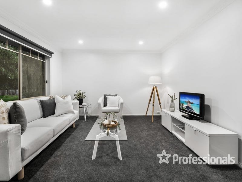 3/8A Jarvis Avenue, Croydon image 2