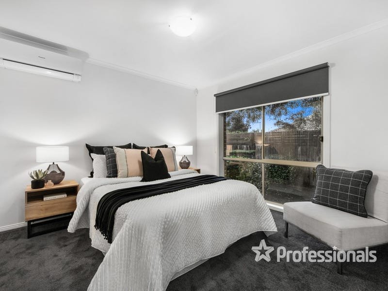 3/8A Jarvis Avenue, Croydon image 3