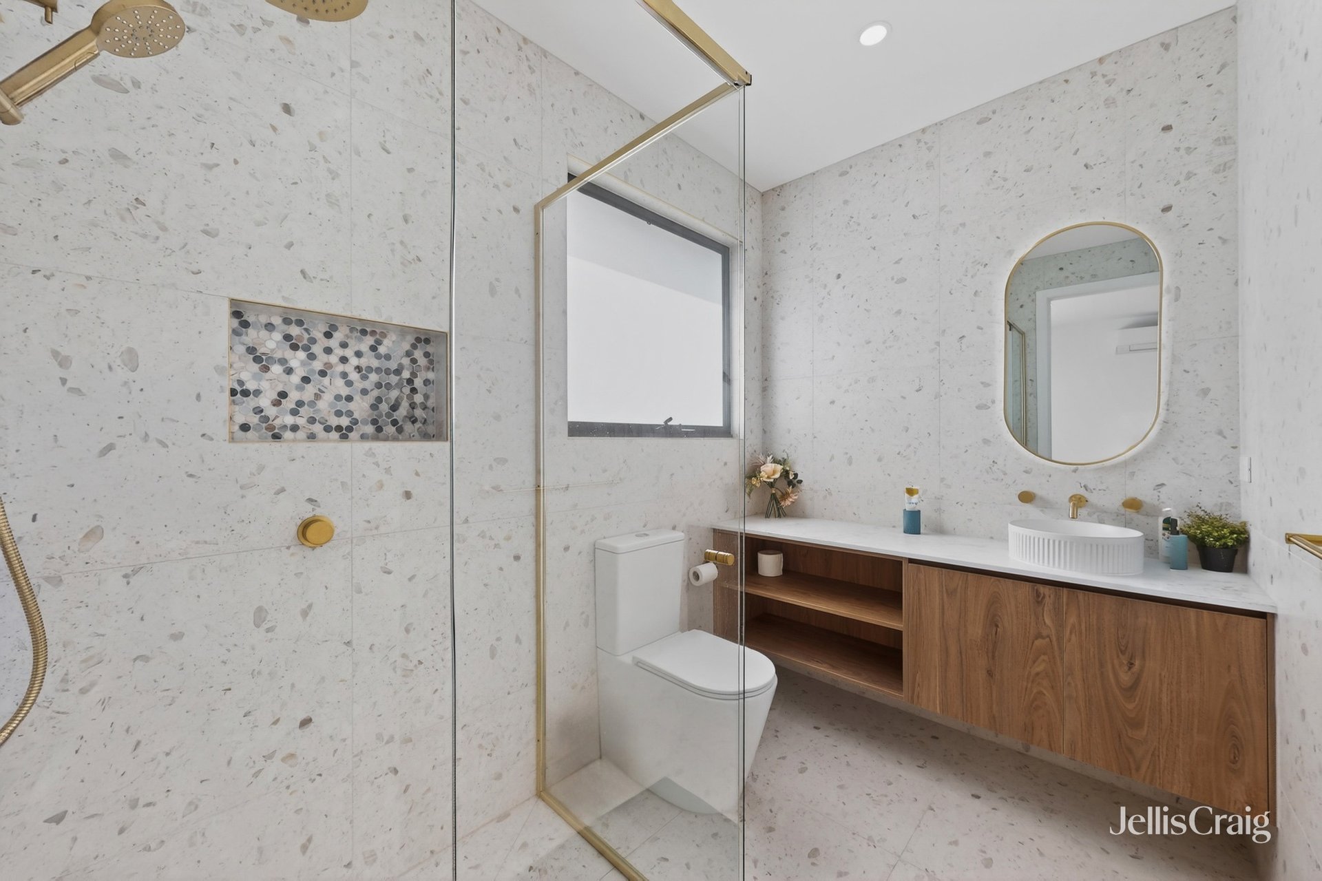 38A Roland Avenue, Strathmore image 12