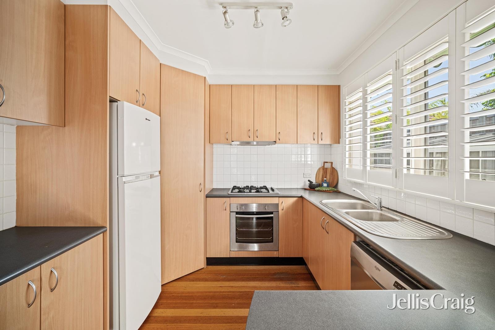 38A Scotch Parade, Bonbeach image 4