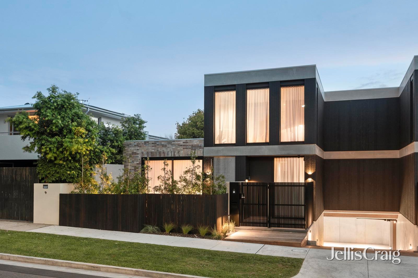 38b Cloris Avenue, Beaumaris image 1