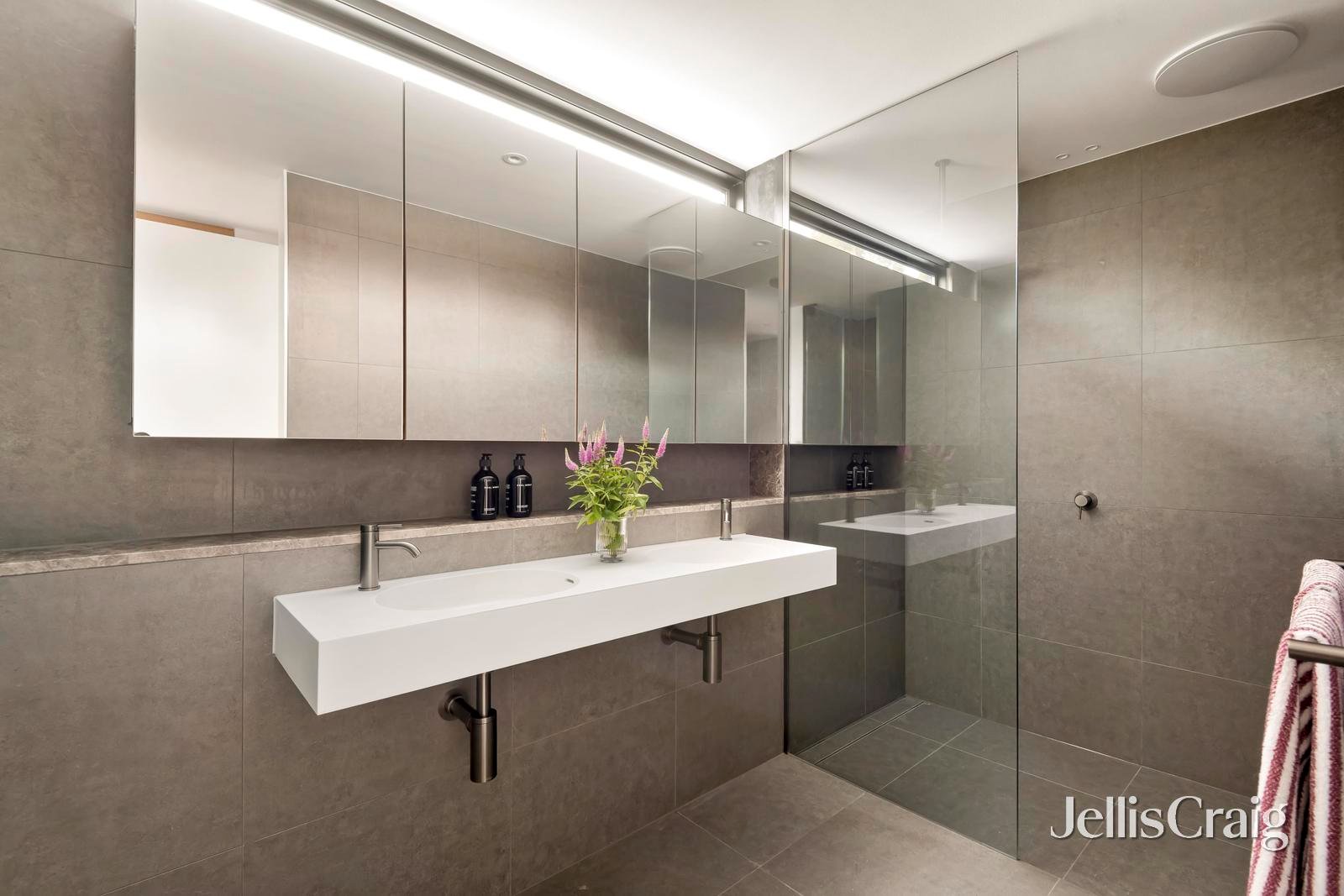 38b Cloris Avenue, Beaumaris image 9