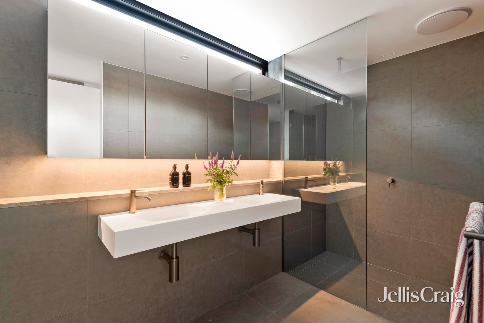 38b Cloris Avenue, Beaumaris image 12