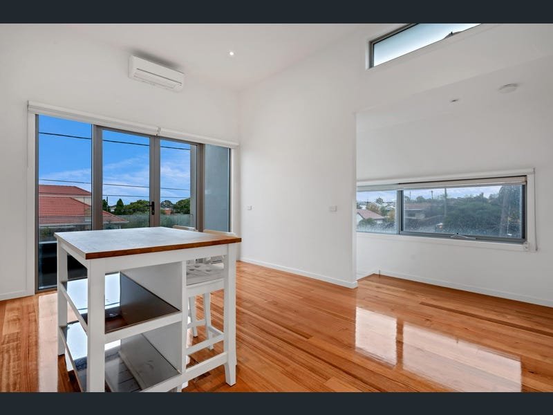 Property Gallery Thumbnail 4
