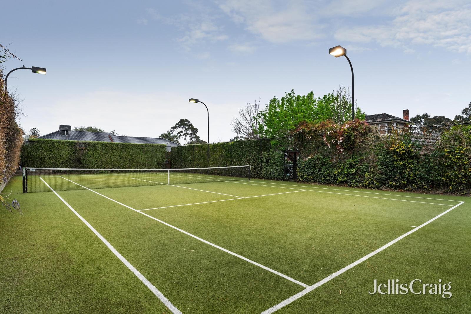 39-41 Ashburn Grove, Ashburton image 3