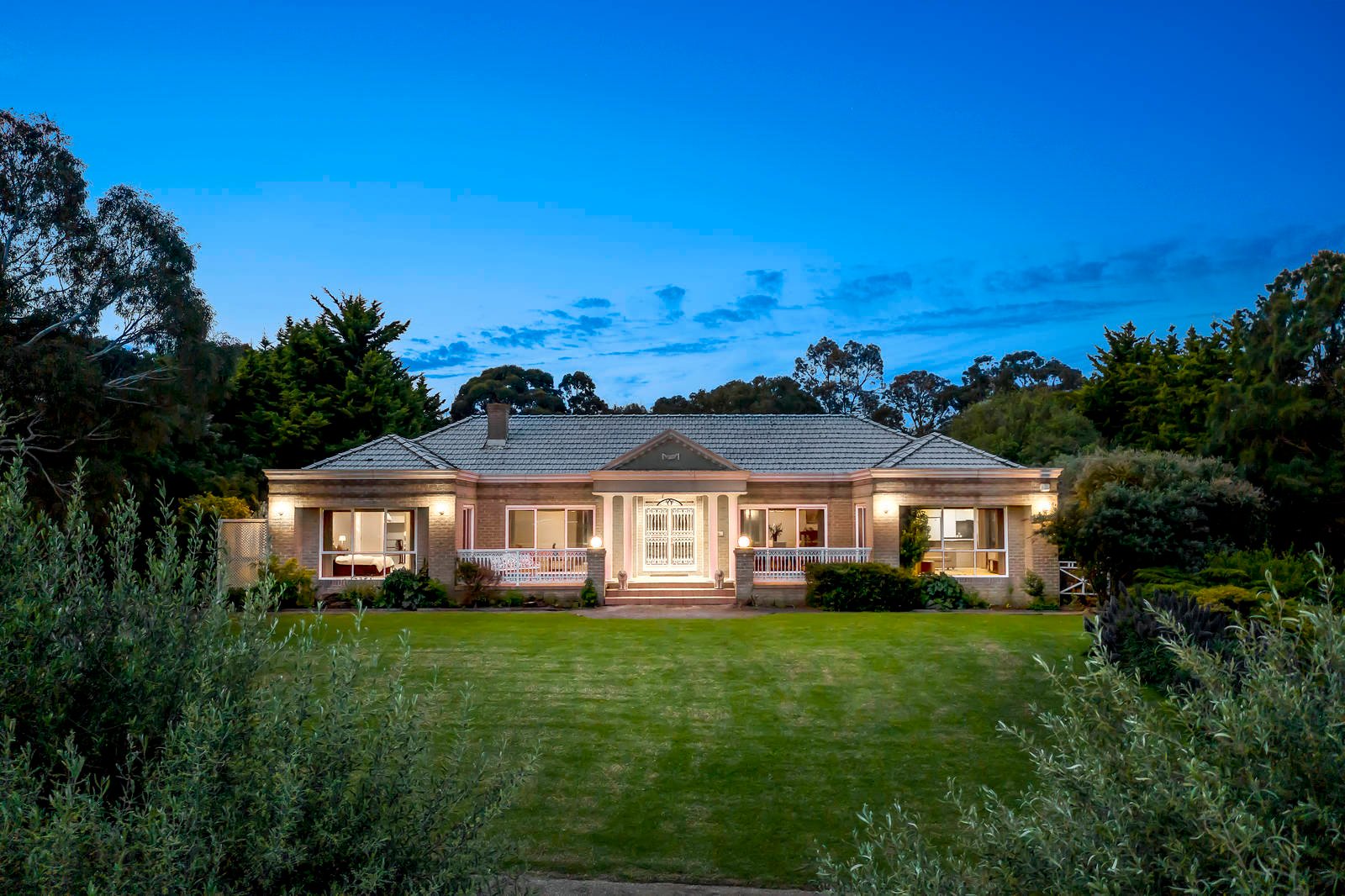 Property Gallery Thumbnail 2