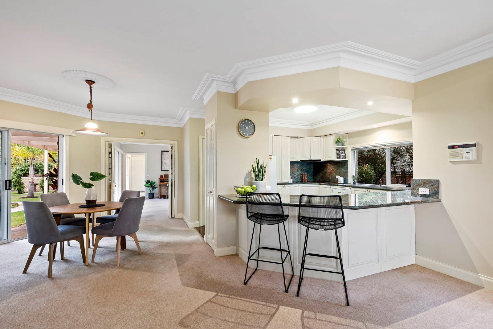 Property Gallery Thumbnail 6