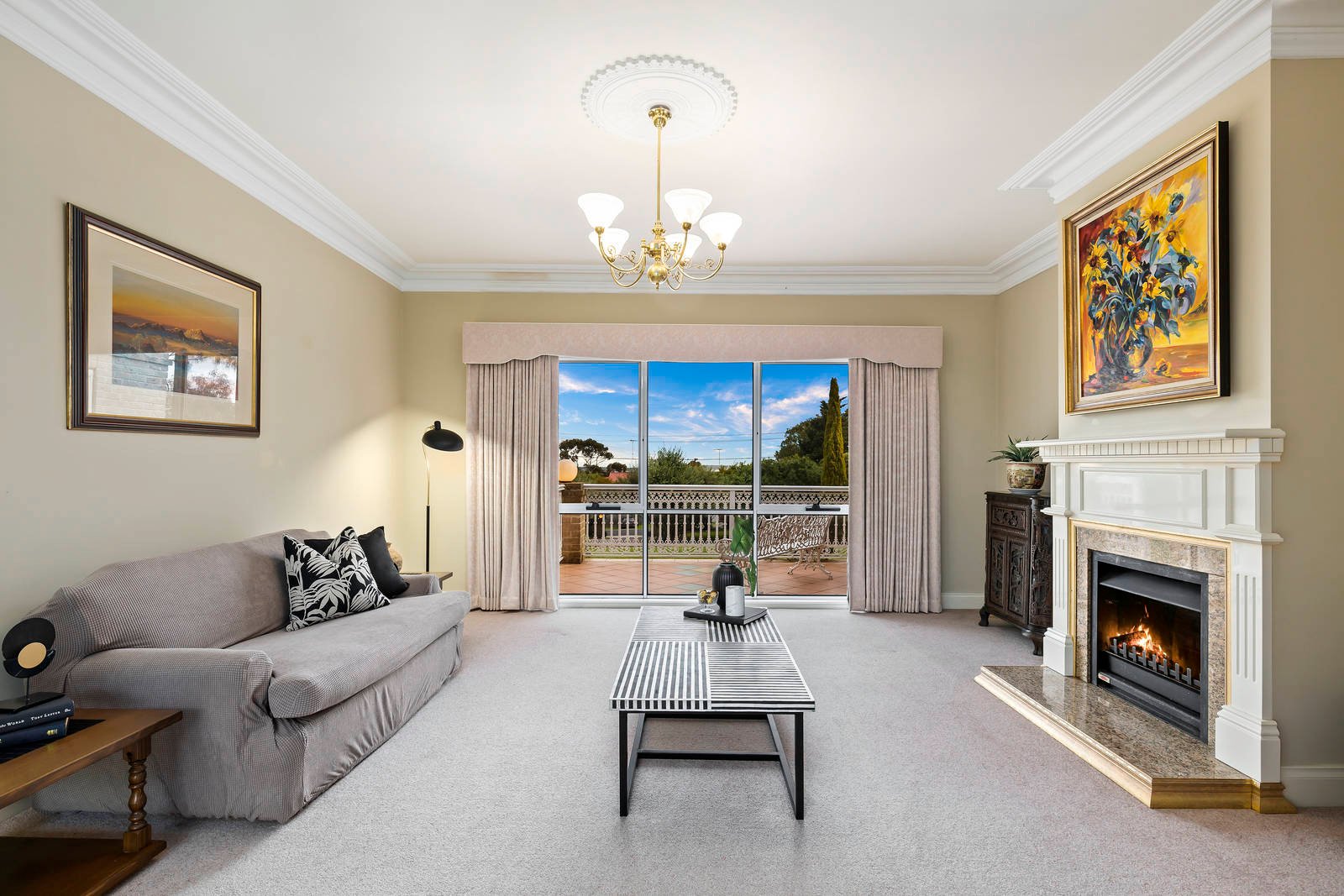 Property Gallery Thumbnail 9