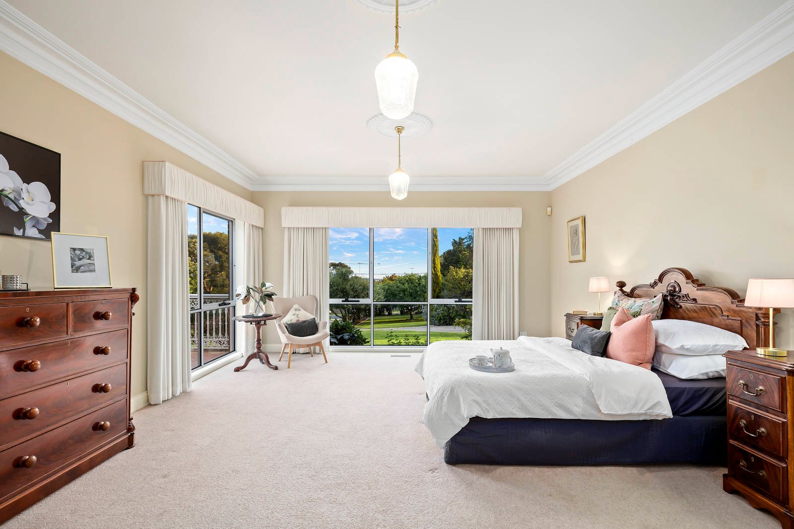 Property Gallery Thumbnail 12