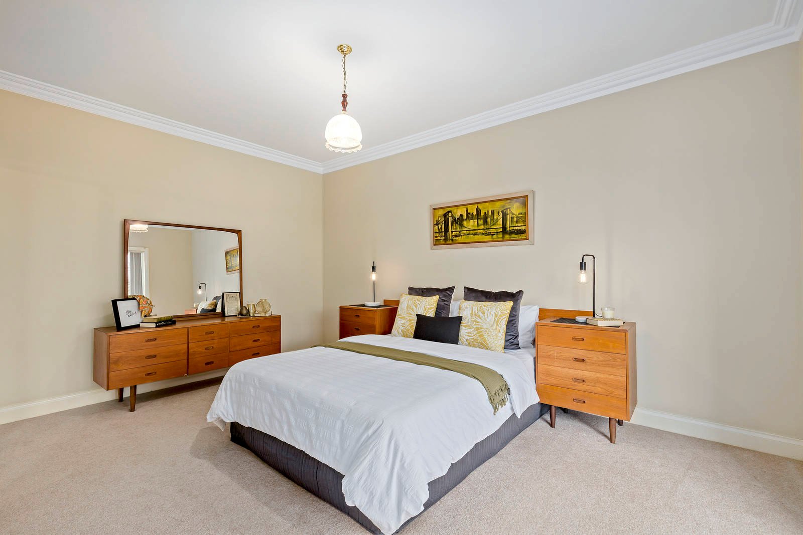 Property Gallery Thumbnail 16