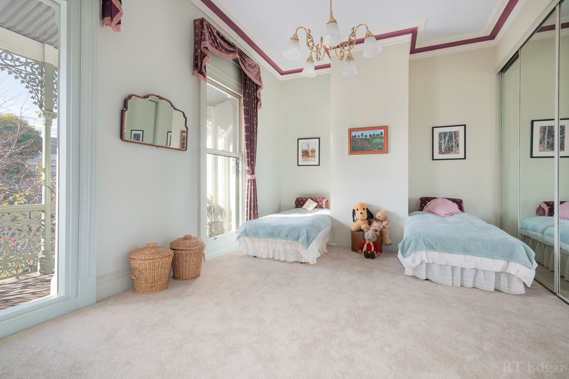Property Gallery Thumbnail 13