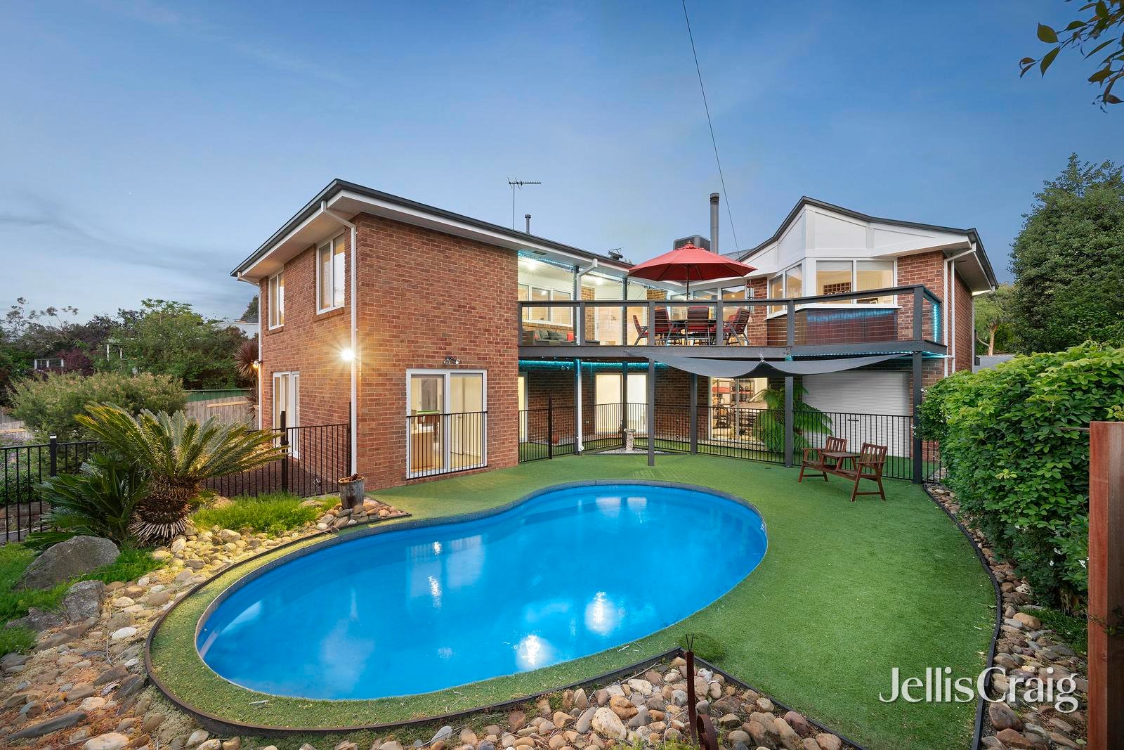 39 Alpine Way, Kilsyth image 1