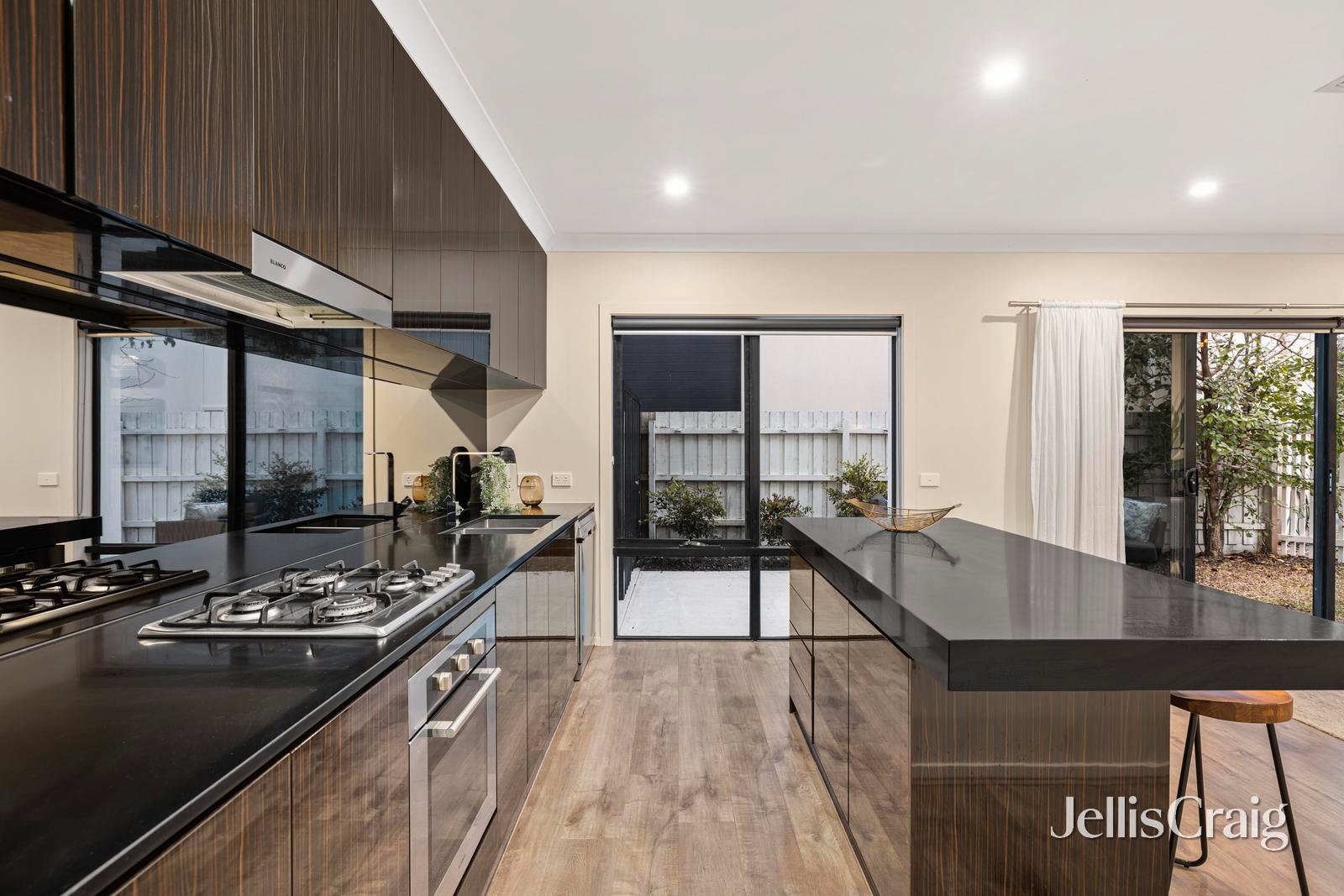 39 Amadeo Way, Chirnside&nbsp;Park image 4