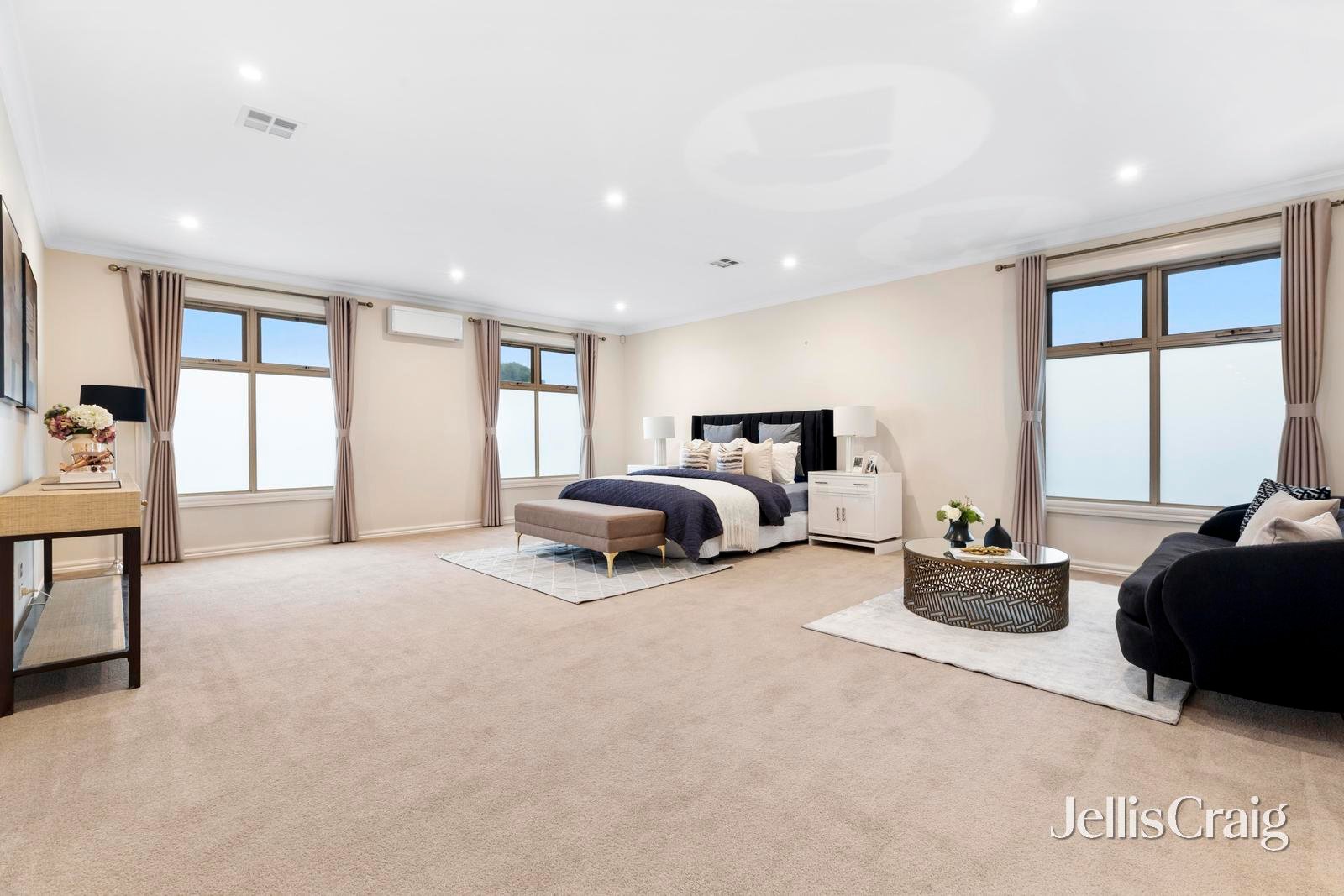 39 Avonhurst Drive, Glen&nbsp;Waverley image 19