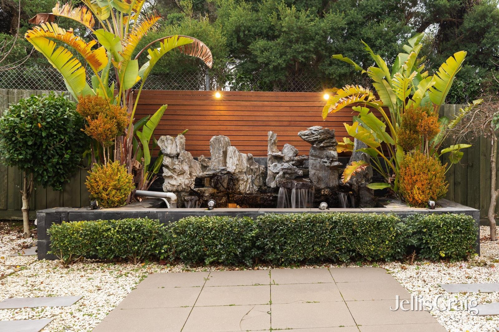 39 Avonhurst Drive, Glen&nbsp;Waverley image 21
