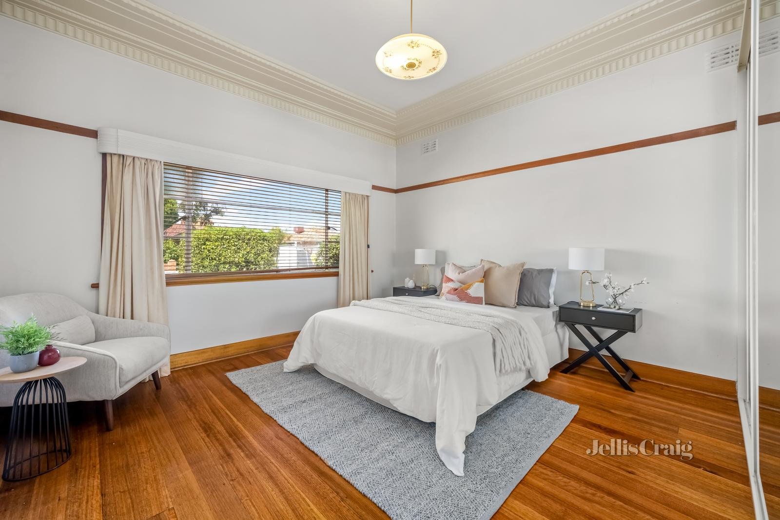39 Balmoral Avenue, Pascoe Vale South image 2