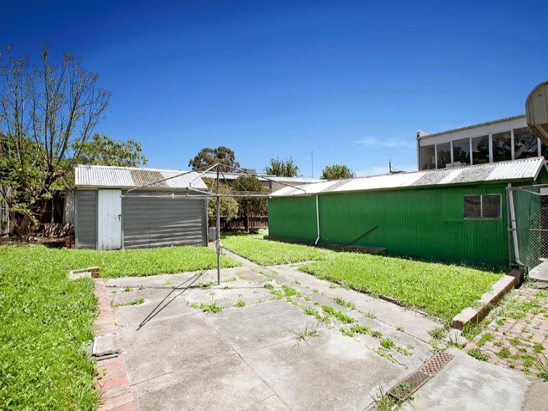 39 Barnsbury Road, Balwyn image 2