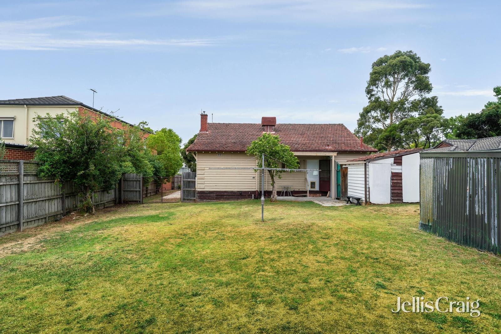 39 Barton Street, Surrey&nbsp;Hills image 6