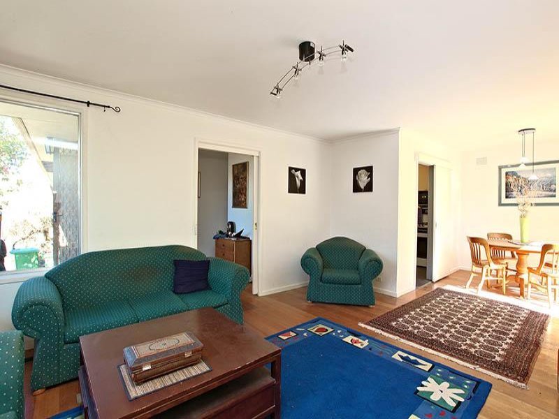39 Berkley Road, Ringwood image 2