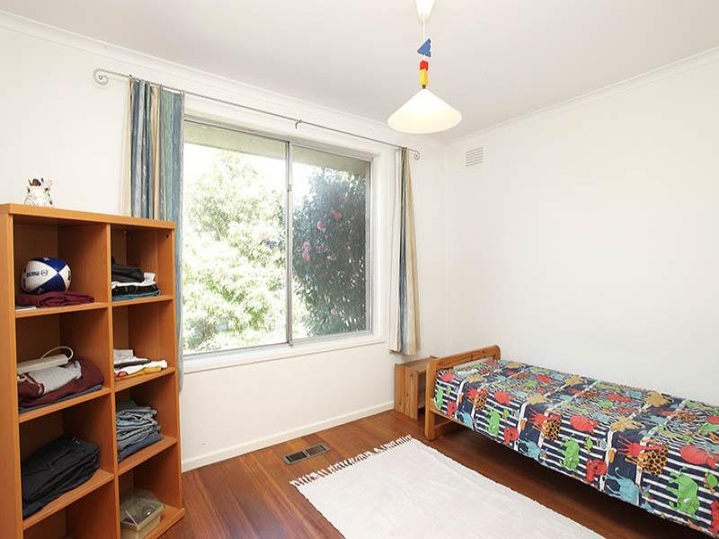 39 Berkley Road, Ringwood image 6