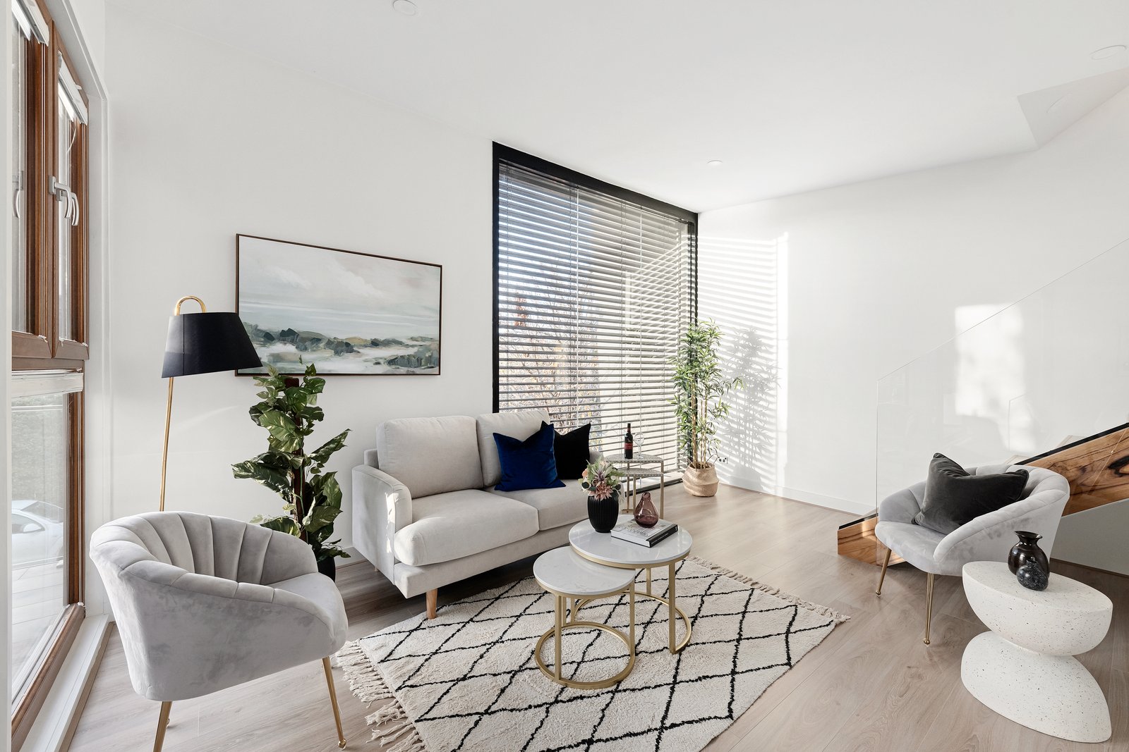 Property Gallery Thumbnail 3