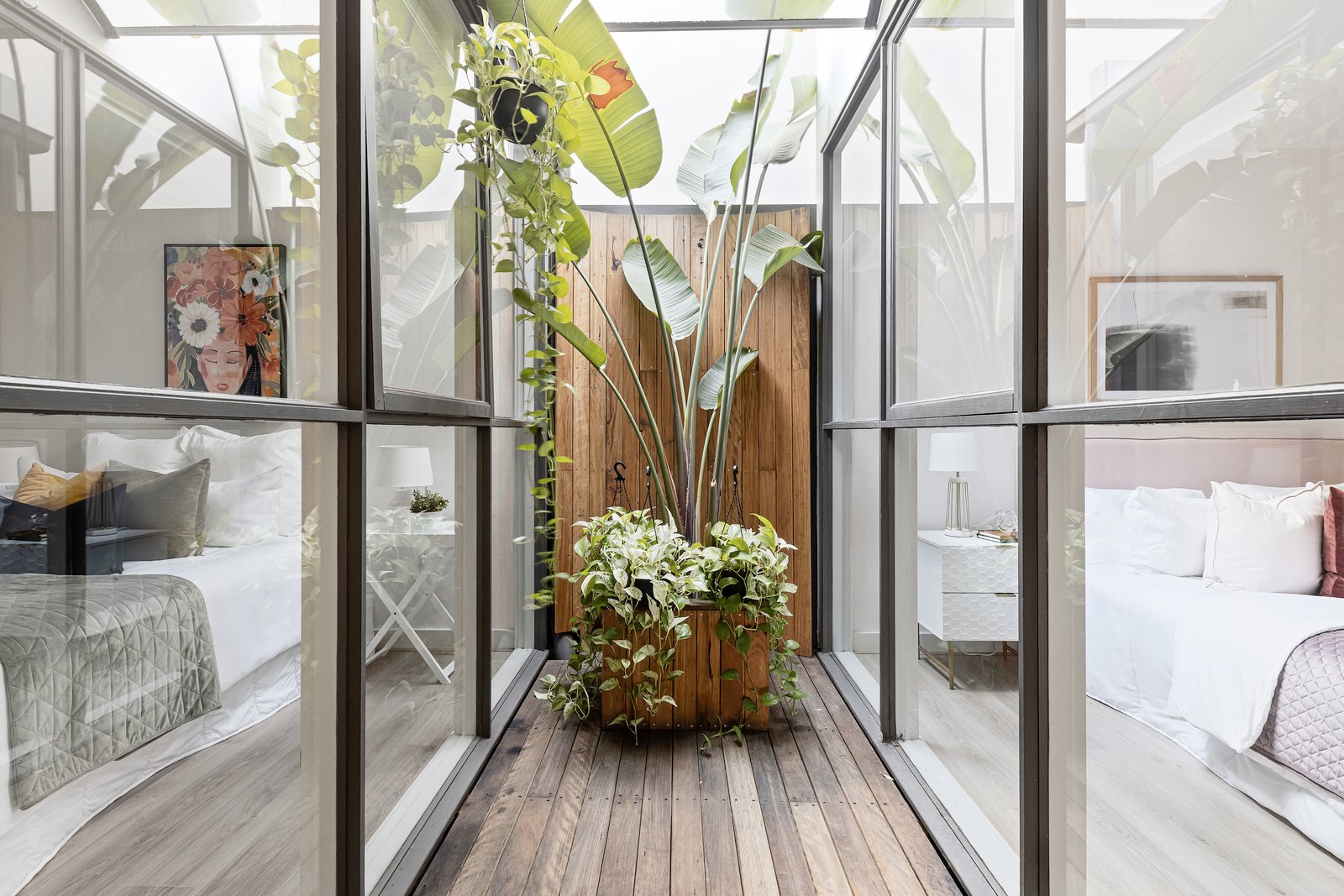 Property Gallery Thumbnail 6