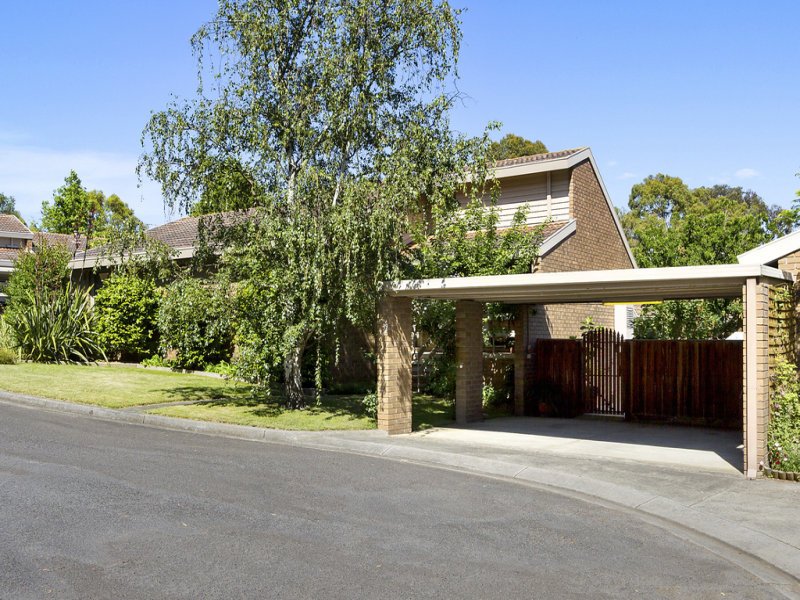 39 Boardman Close, Box Hill South image 2