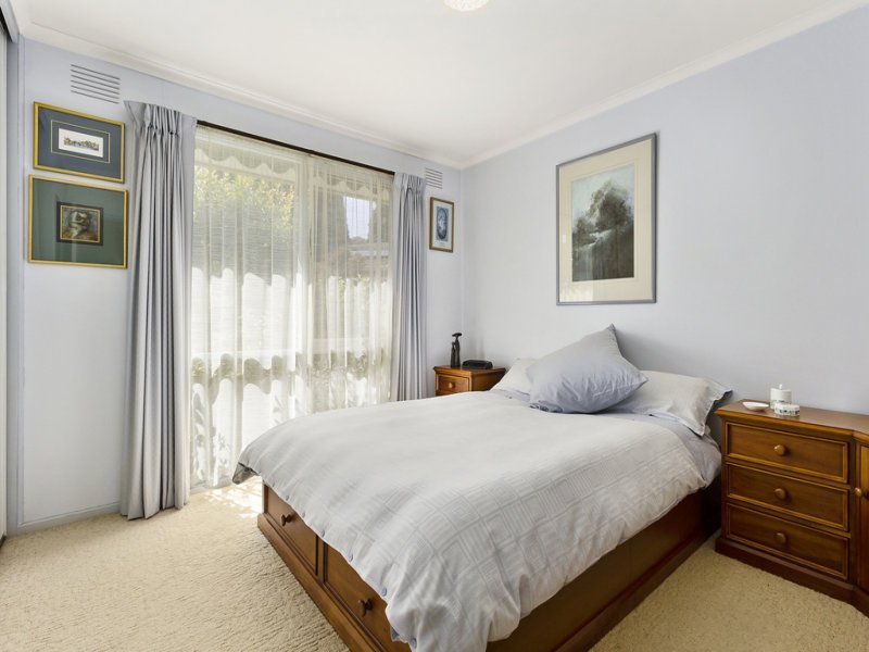 39 Boardman Close, Box Hill South image 7