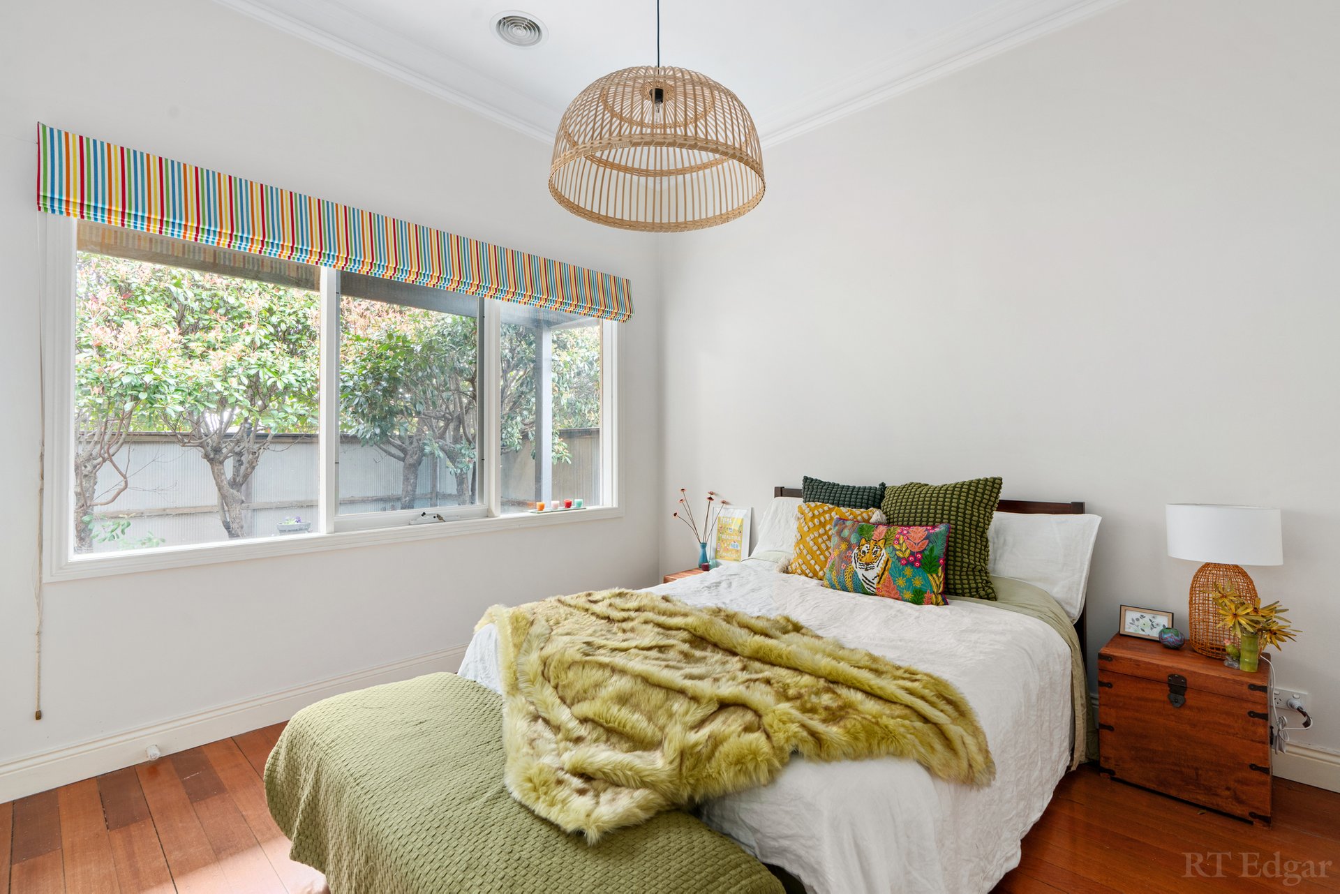 Property Gallery Thumbnail 4