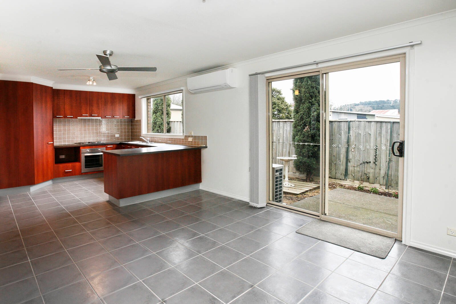 Property Gallery Thumbnail 2