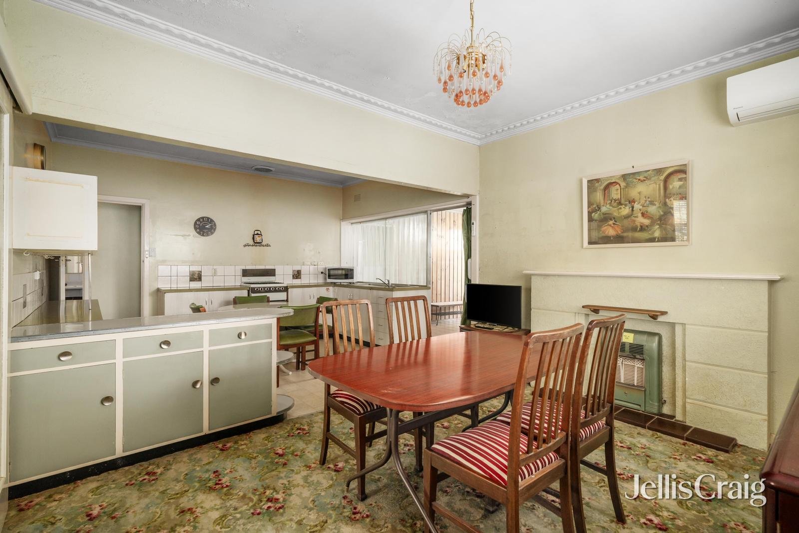 39 Browns Road, Bentleigh East image 4