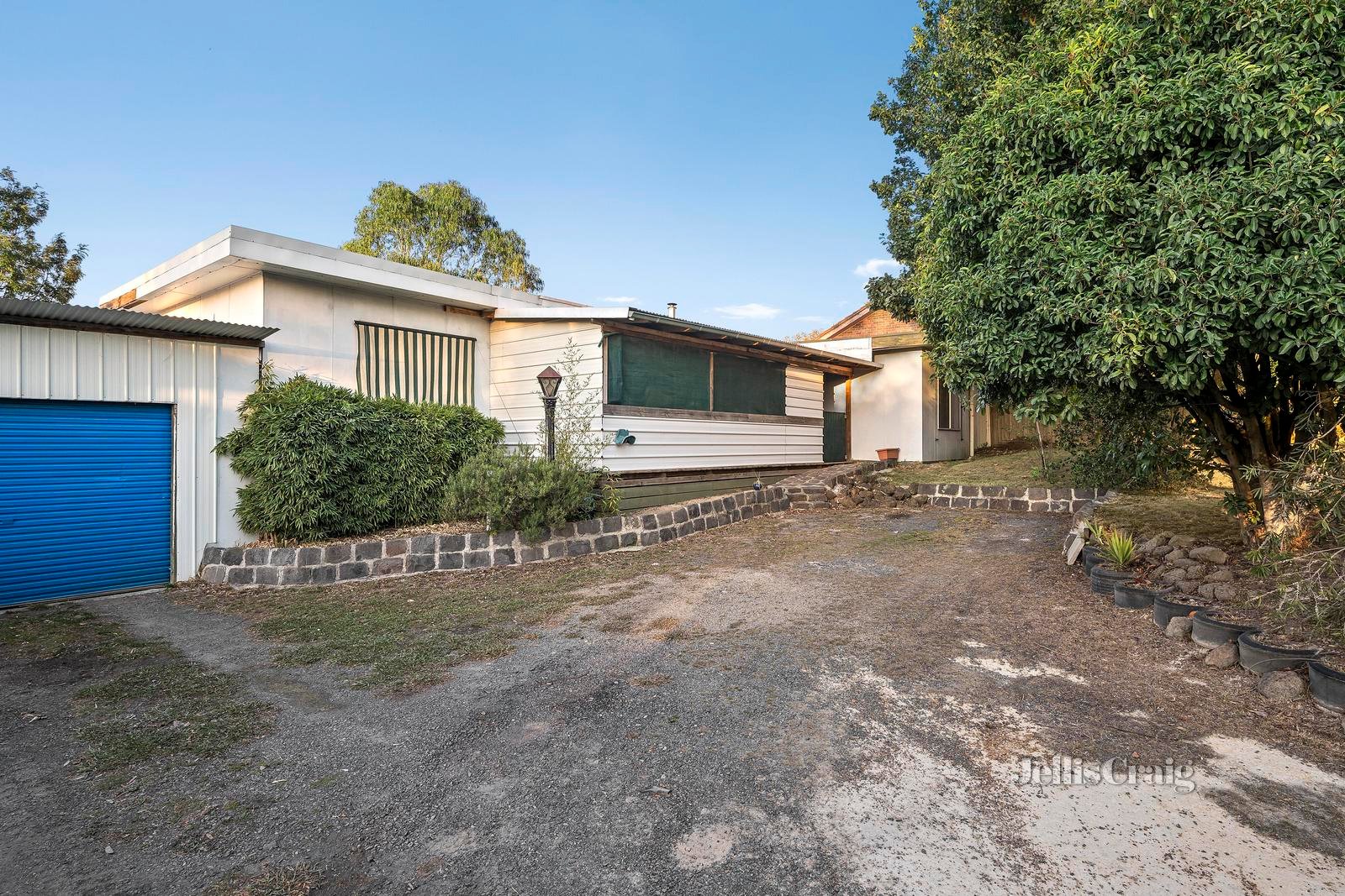 39 Cairncroft Avenue, Launching Place image 1