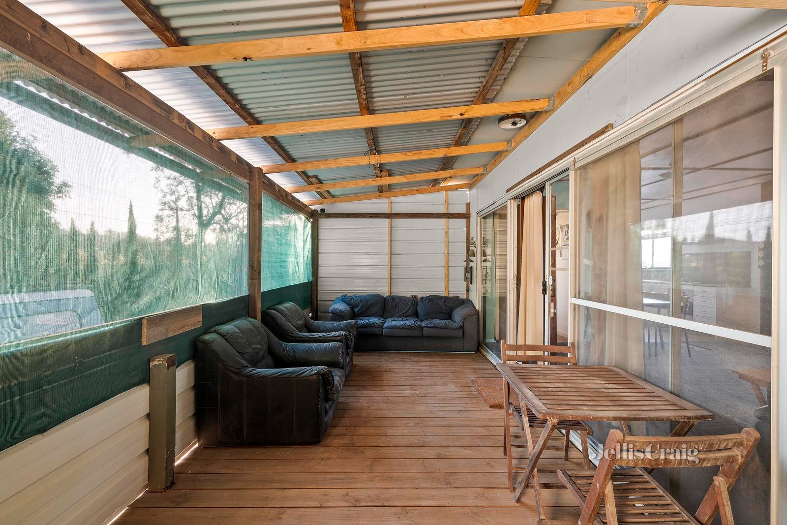 39 Cairncroft Avenue, Launching Place image 7