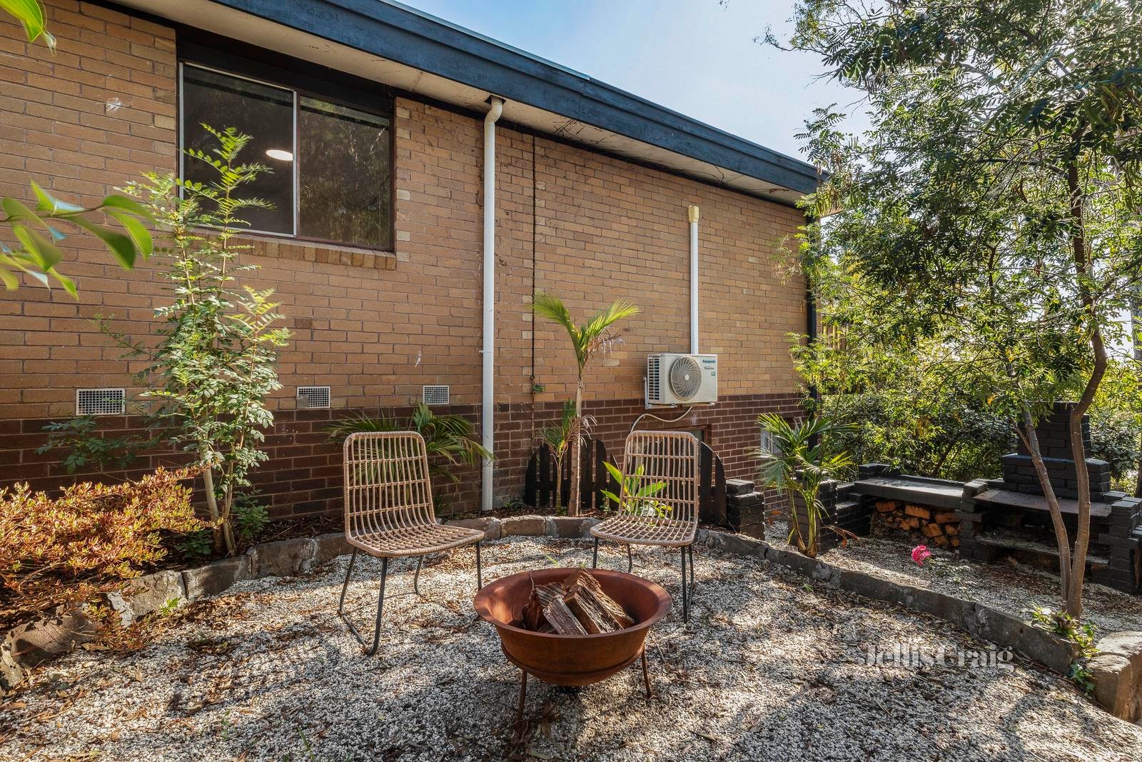 39 Cairns Street, Greensborough image 19