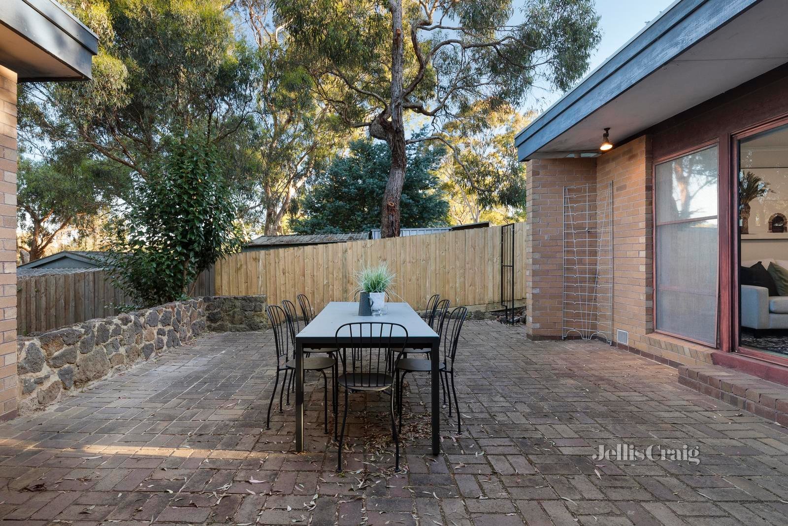 39 Cairns Street, Greensborough image 21