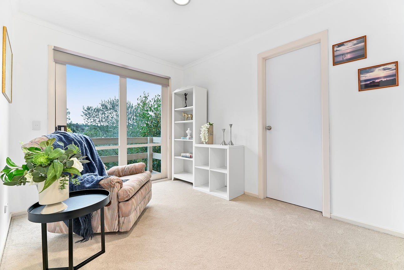 39 Camelot Drive, Glen Waverley image 9