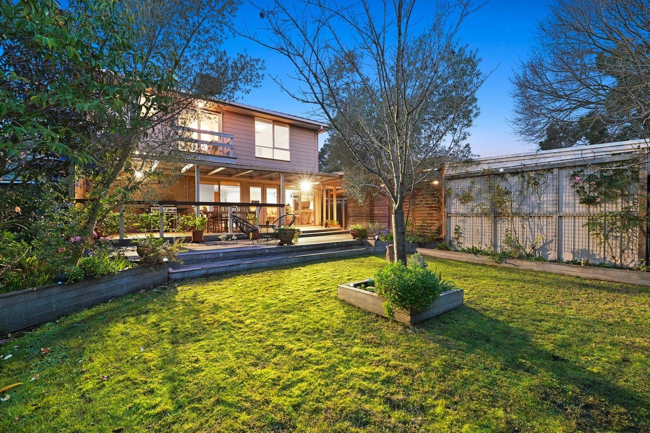 39 Camelot Drive, Glen Waverley image 17