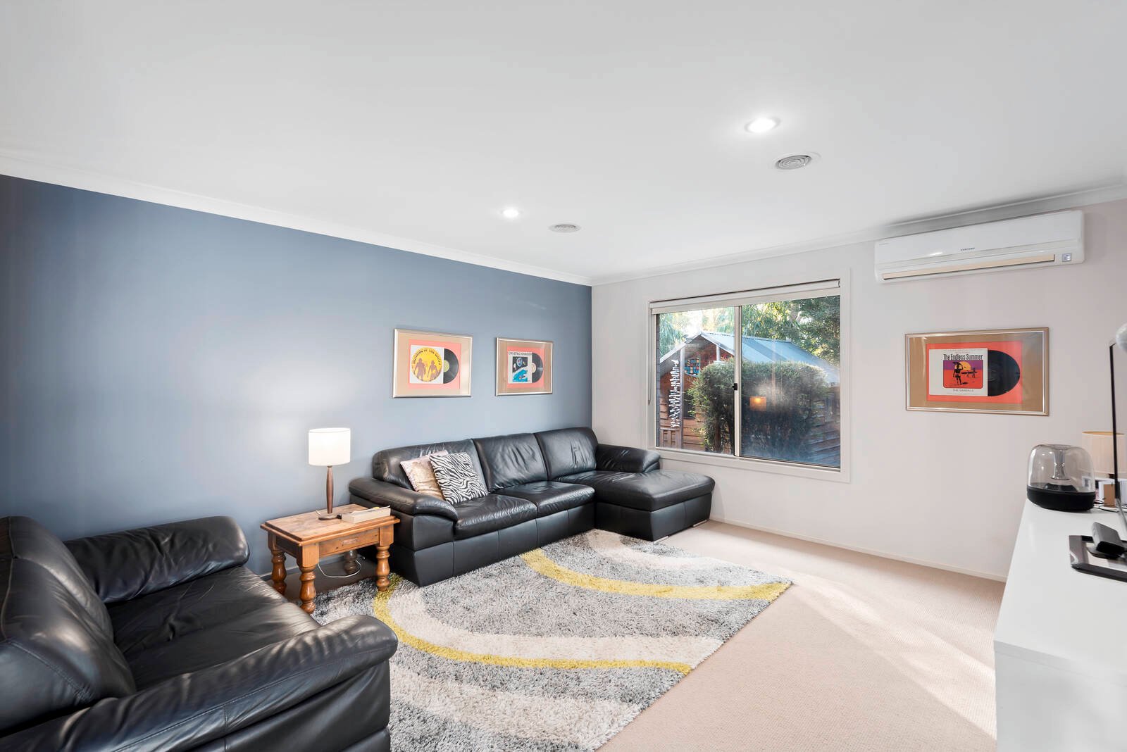 Property Gallery Thumbnail 3