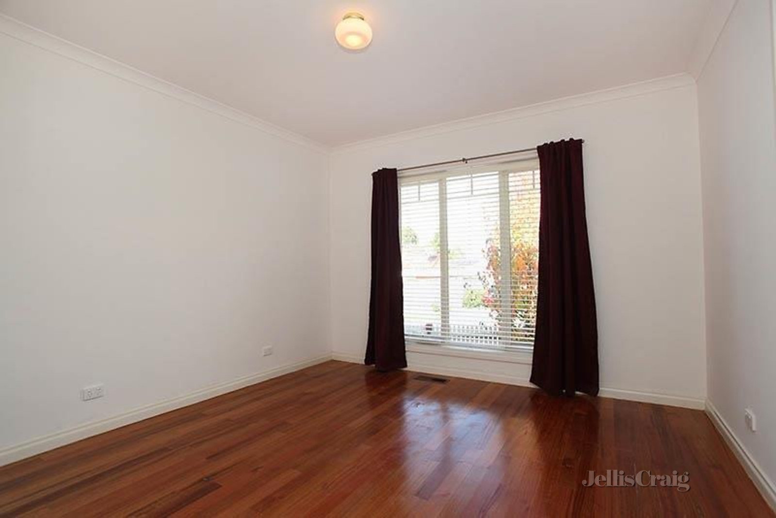 39 Culwell Avenue, Mitcham image 4