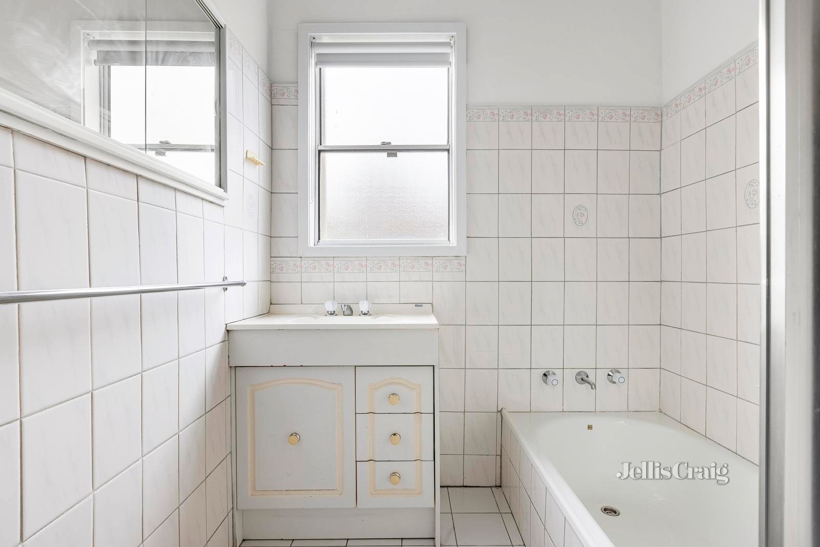 39 Dennis Street, Northcote image 7