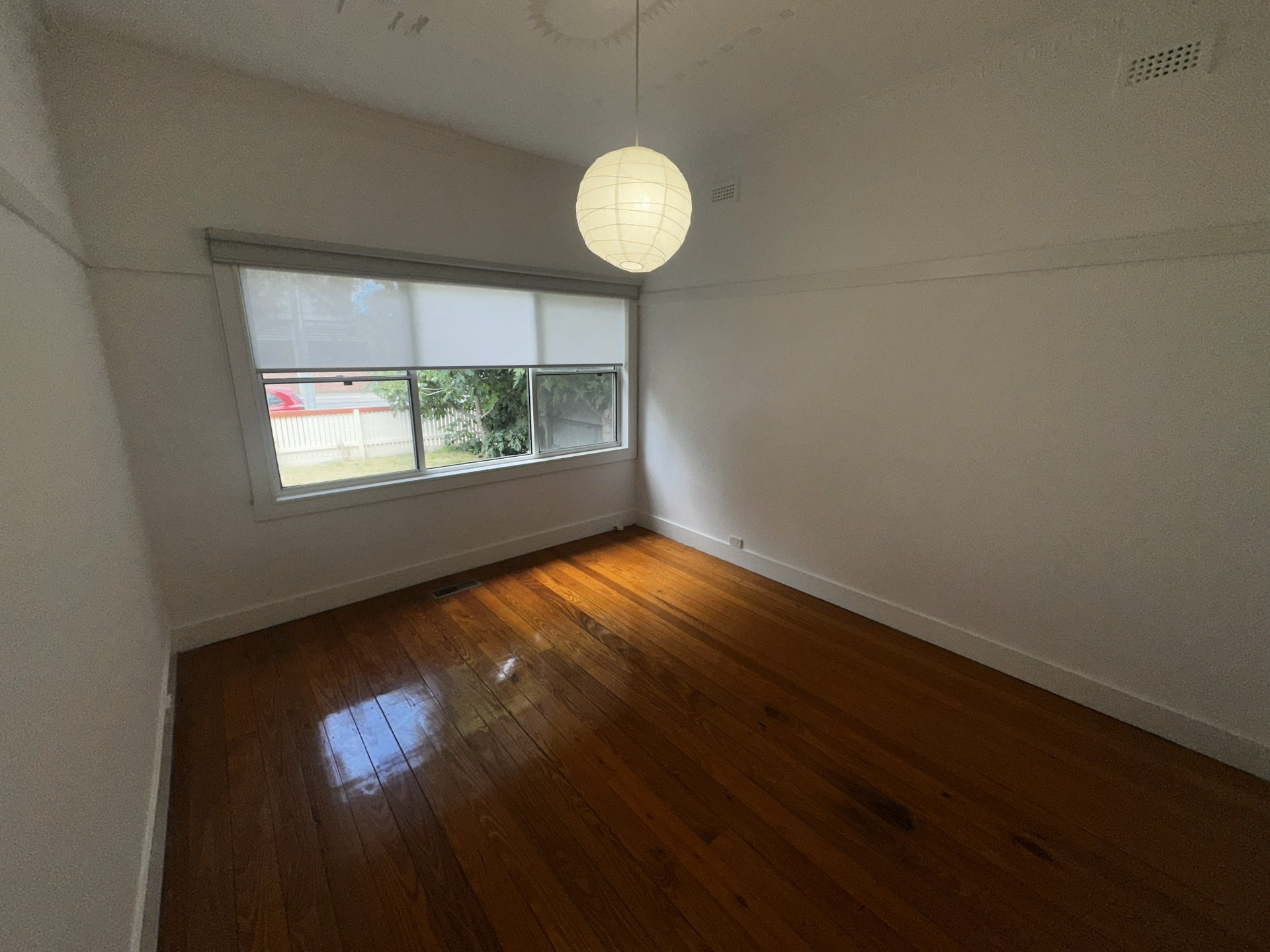 39 Dennis Street, Northcote image 3