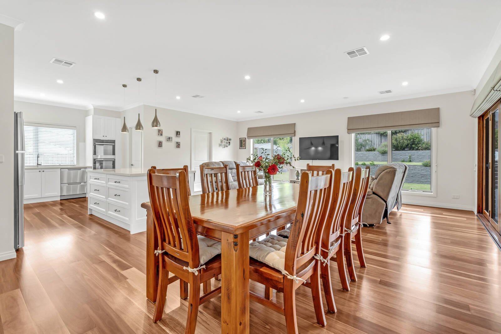 Property Gallery Thumbnail 12