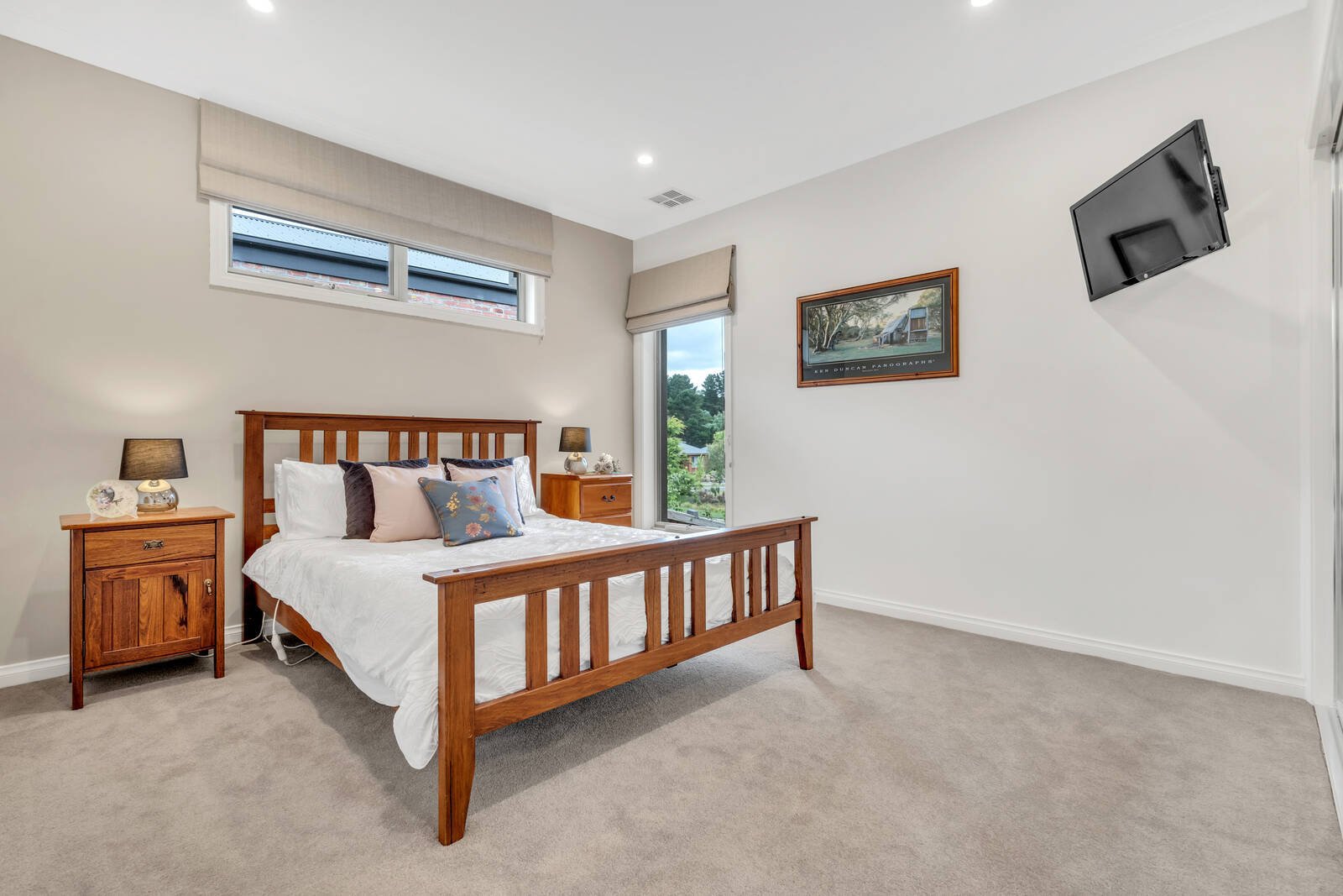 Property Gallery Thumbnail 19