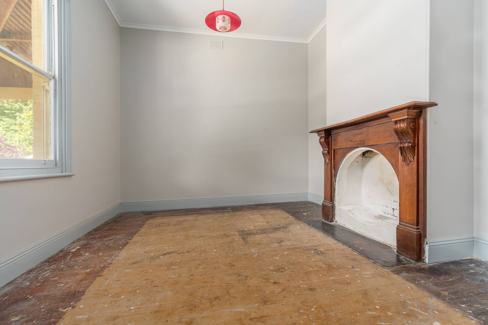 Property Gallery Thumbnail 5