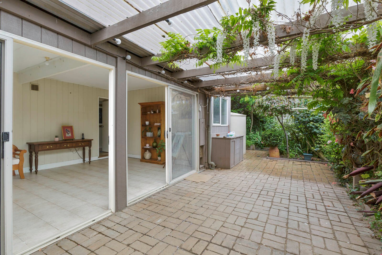 Property Gallery Thumbnail 7